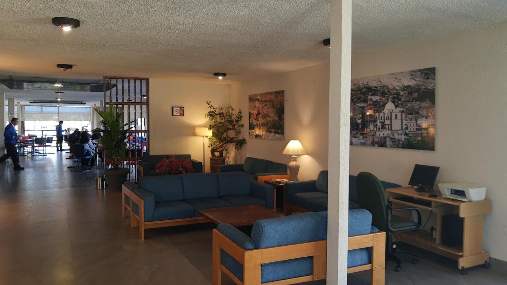 Hotel Las Palmas Midway Inn Matehuala Luaran gambar