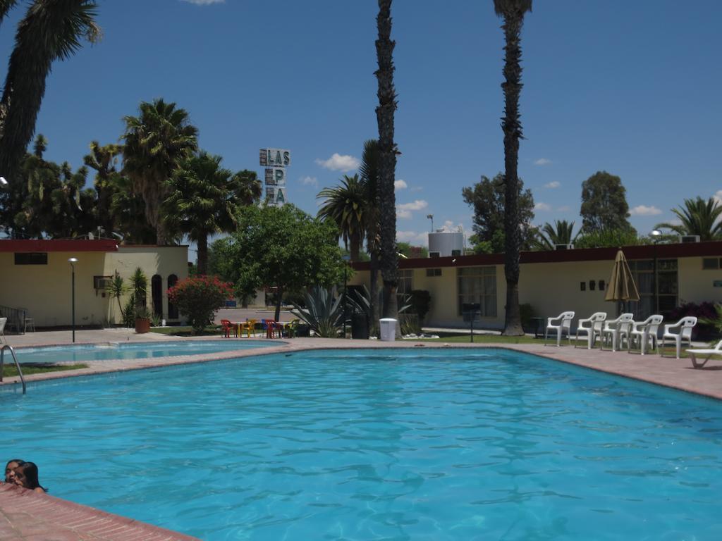 Hotel Las Palmas Midway Inn Matehuala Luaran gambar